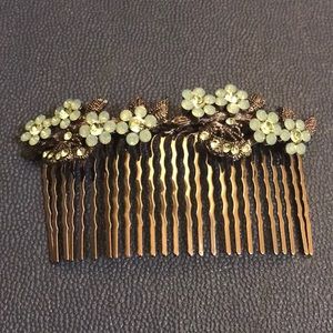 Floral Rhinestone Hair Piece/Comb